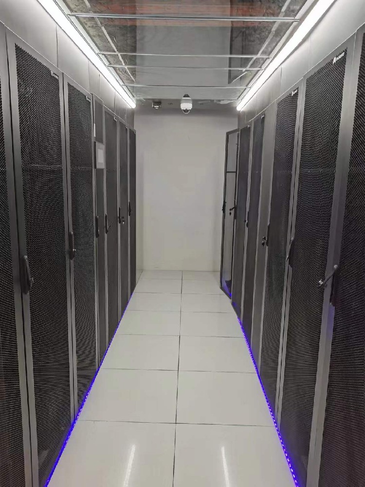 網(wǎng)絡(luò)機房